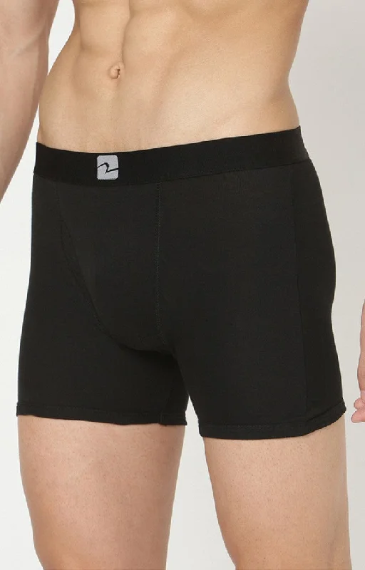 Underjeans By Spykar Men Black Solid Trunks